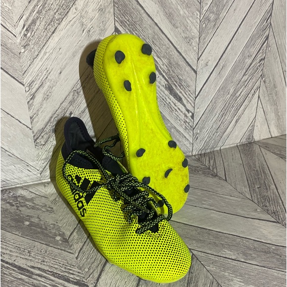 ADIDAS X 17.3  YOUNG BOYS SIZE 2 1/2 YELLOW TECHFIT SOCCER - Picture 9 of 9